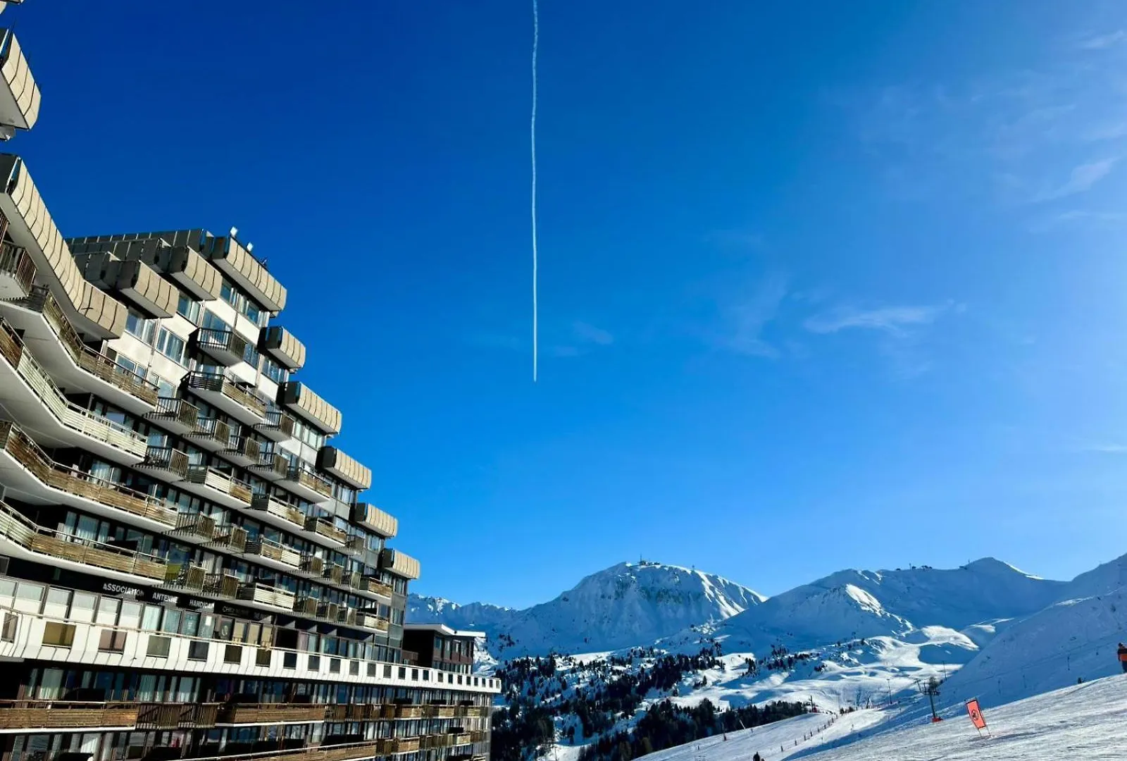 Appartement 4 Personnes Dans Le Mythique Paquebot Des Neiges A La Plagne Apartment