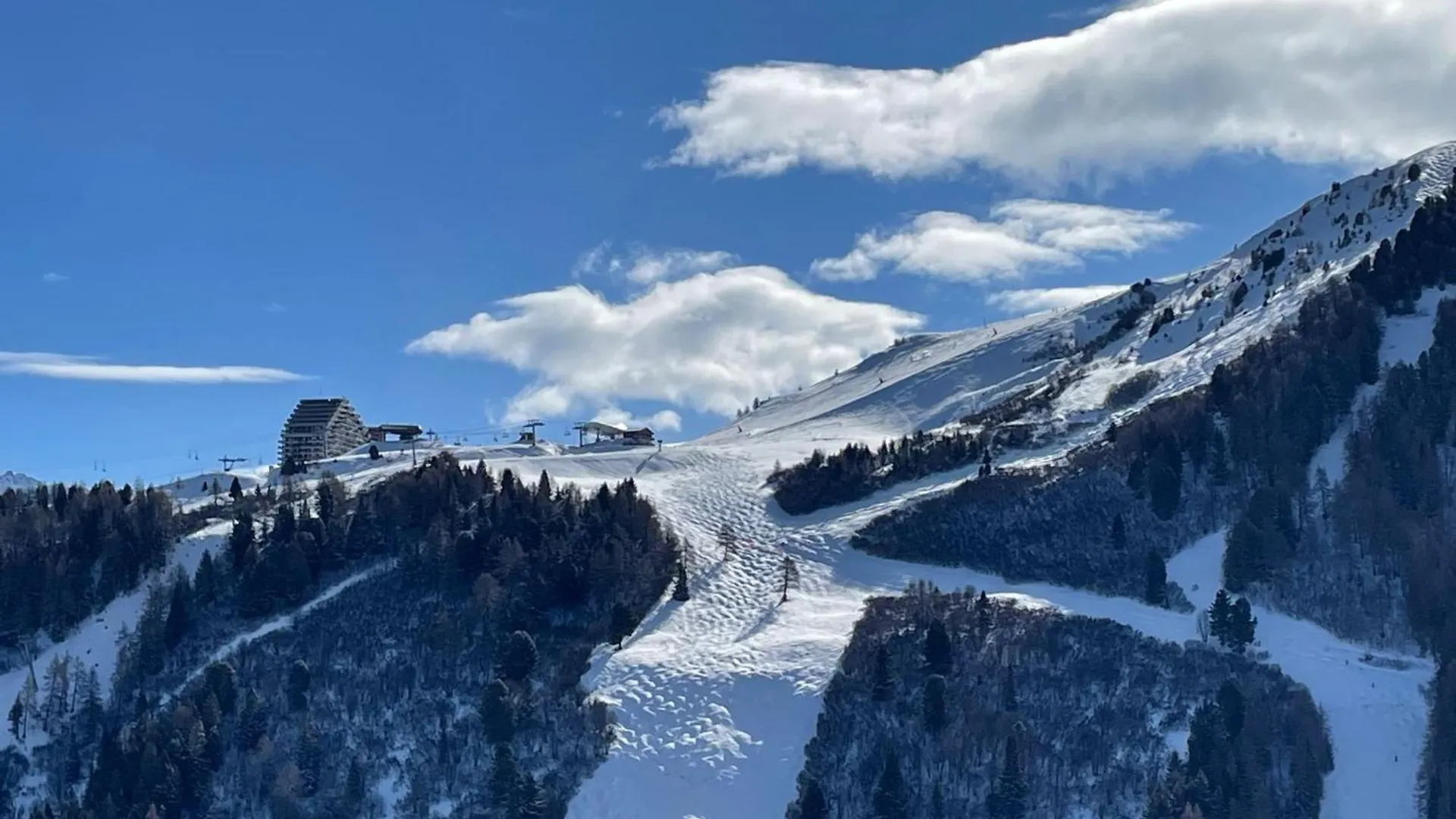 Apartment Appartement 4 Personnes Dans Le Mythique Paquebot Des Neiges A La Plagne